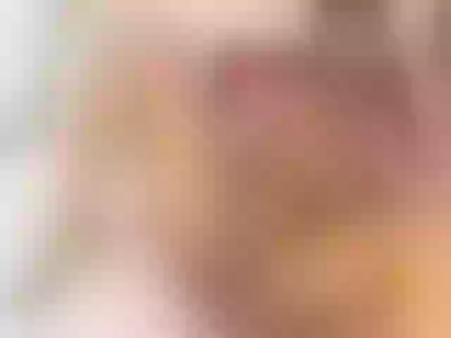 Live sex webcam photo for LeaQueen #242949488