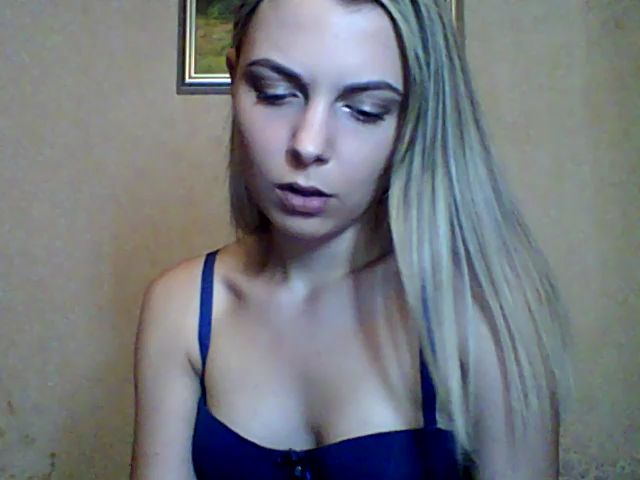 Live sex webcam photo for BreeAngel #258571553