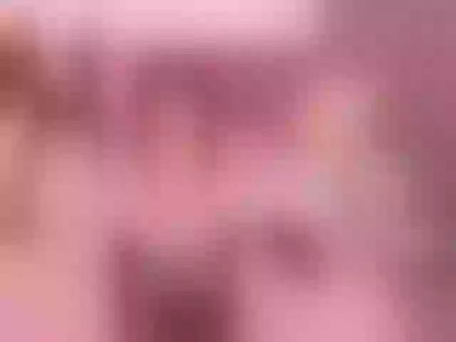 Live sex webcam photo for RedCat18 #252799266