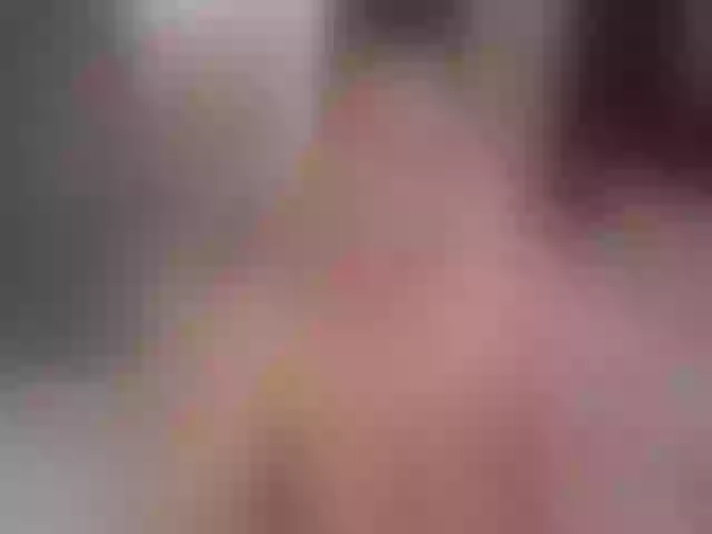 Live sex webcam photo for AmyllePie #259195399