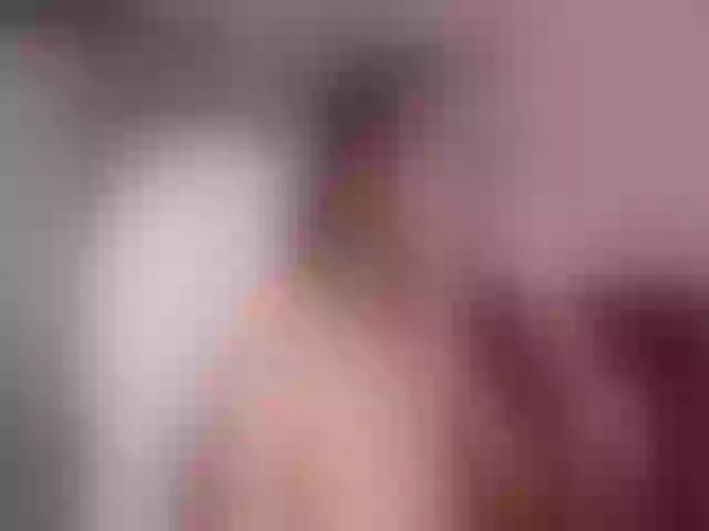 Live sex webcam photo for Sun_kissed1 #264756317