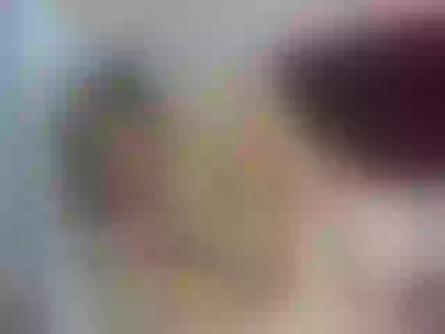 Live sex webcam photo for LittleRed2u #261694728