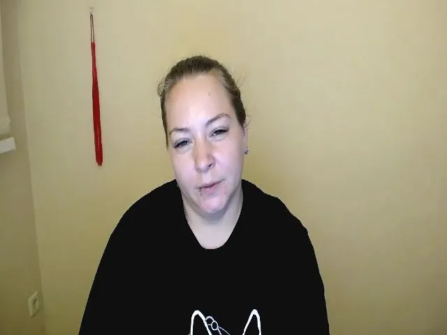 Live sex webcam photo for StellaJ_ #252737862