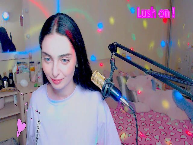 Live sex webcam photo for sunshinebabee #264627121