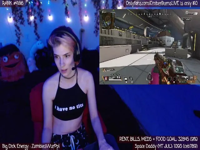 Live sex webcam photo for EmberBurns #254045737