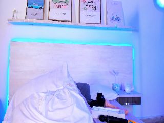 Live sex webcam photo for Sophia_Ferrer #252005393