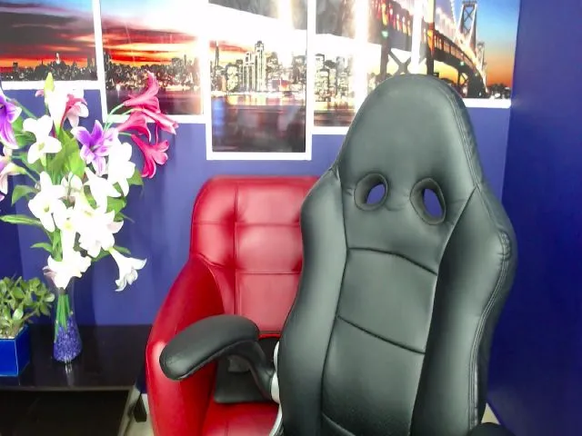 Live sex webcam photo for Infernalsexx #265096775