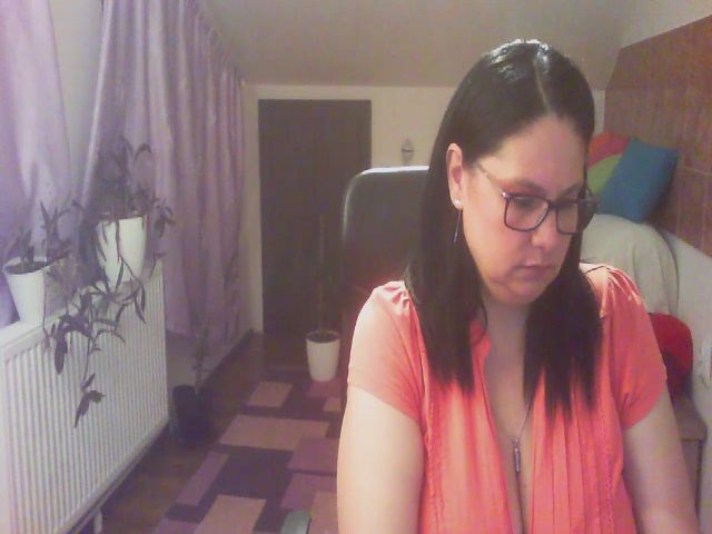 Live sex webcam photo for boosty4you #252935721