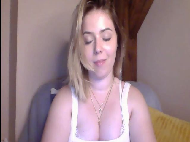 Live sex webcam photo for JosieCrazy #255440019