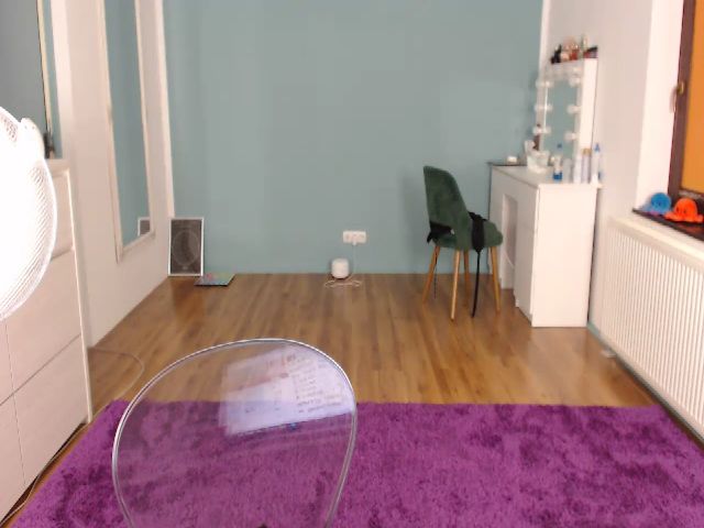 Live sex webcam photo for Conny___ #255779813