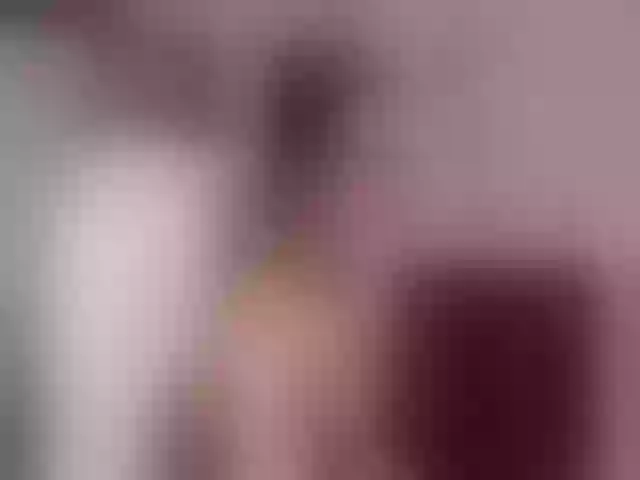 Live sex webcam photo for Sun_kissed1 #258095898