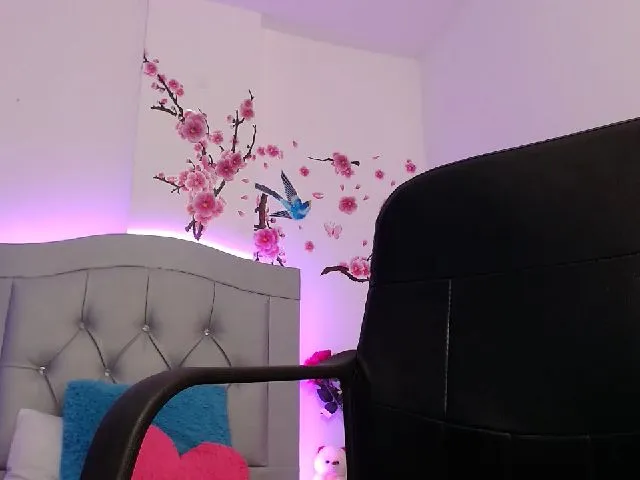 Live sex webcam photo for dulce0126 #252640063