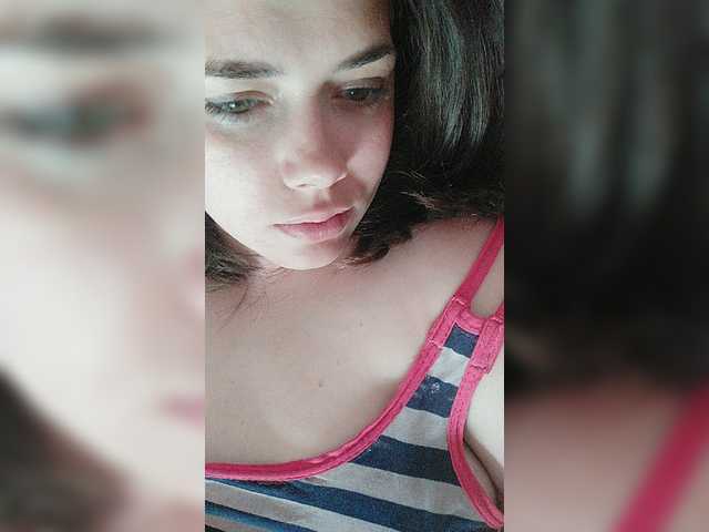 Live sex webcam photo for TaraRid #241708472