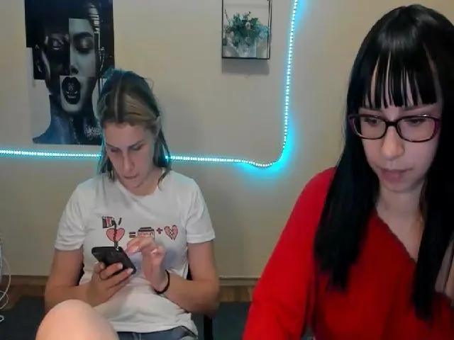 Live sex webcam photo for RizeKamishiro #253780531