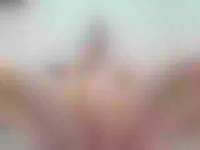 Live sex webcam photo for SquirtMadame #264436430