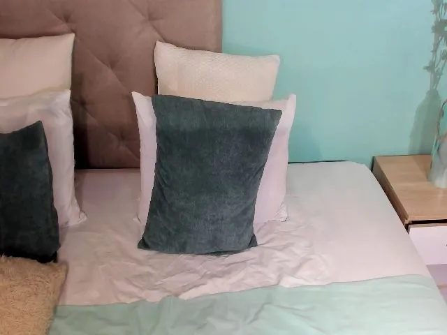 Live sex webcam photo for circenmilen #265427476