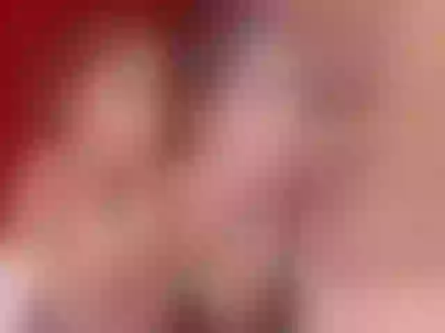 Live sex webcam photo for LittleSalome #241235634