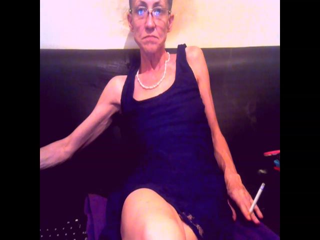 Live sex webcam photo for Sexygeny #255466867