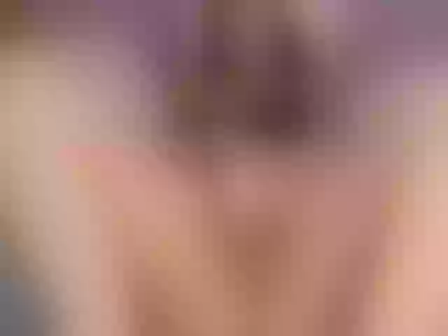Live sex webcam photo for AngieVedder #255717880