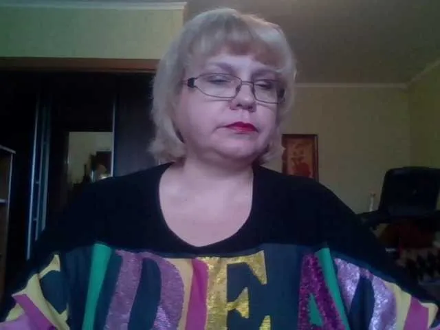 Live sex webcam photo for LOLA88888 #241165919
