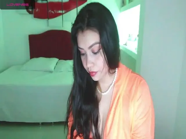 Live sex webcam photo for Darlaa__doll #254008312