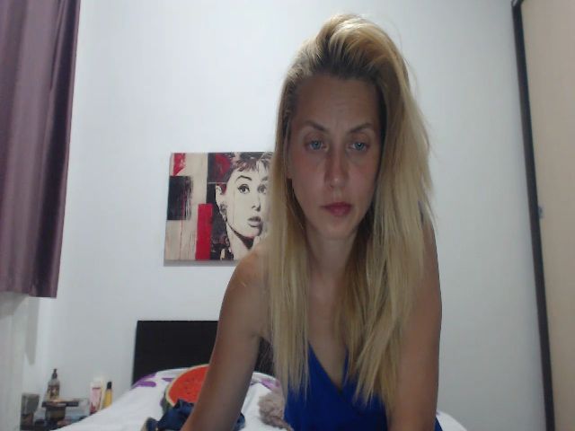 Live sex webcam photo for MonicaDiamond #254603267