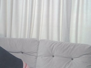 Live sex webcam photo for DakotaPie #240679711