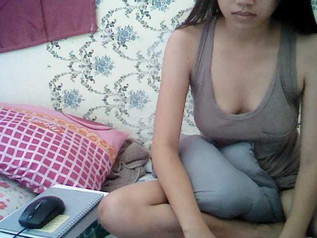 Live sex webcam photo for SexyRain22 #241770153