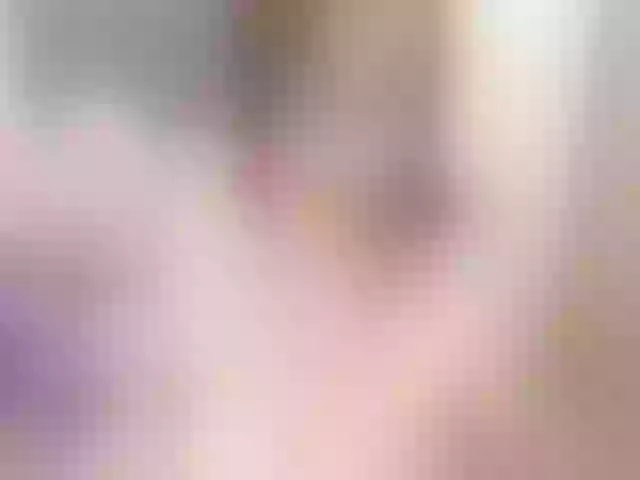 Live sex webcam photo for laurensweety_ #253298311