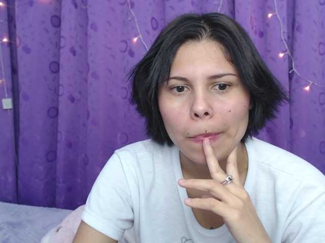 Live sex webcam photo for Sweet-LiiLii #263530263