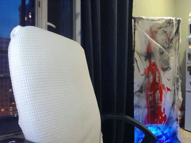 Live sex webcam photo for Angie_Wild #259472578