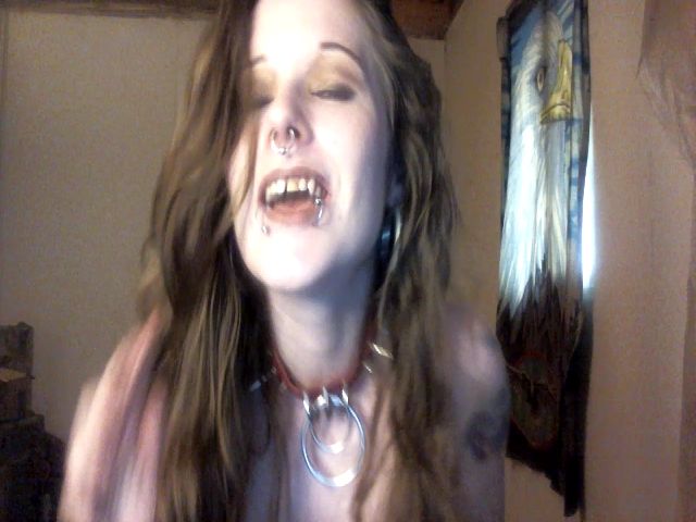 Live sex webcam photo for LumberJane #260178295