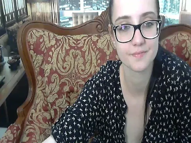 Live sex webcam photo for RebekaJo #255303808