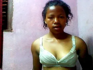 Live sex webcam photo for Metissia #240656492
