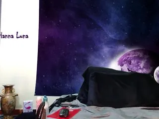 Live sex webcam photo for Hanna-Luna #240813912