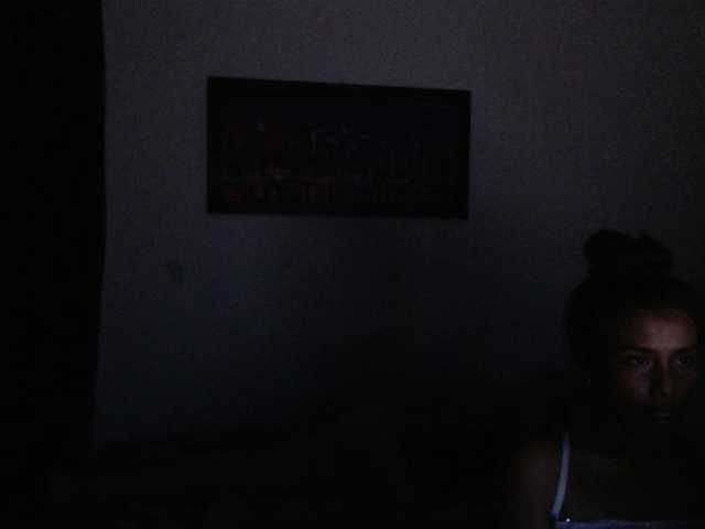 Live sex webcam photo for AngelAnMonicA #247829411