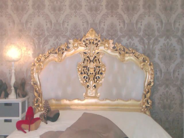 Live sex webcam photo for GoddessKatia #259123265