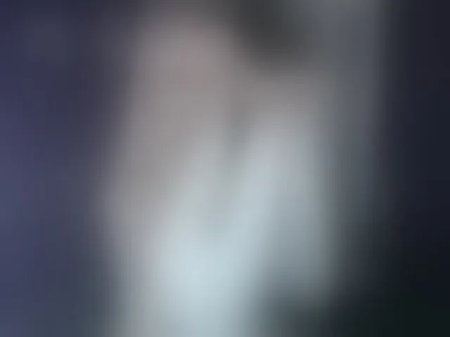 Live sex webcam photo for JoanQueen #264285312