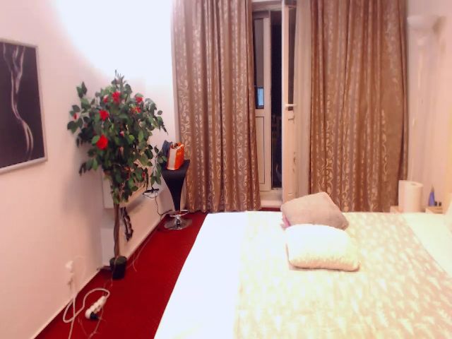 Live sex webcam photo for AlishaPacari #255798613