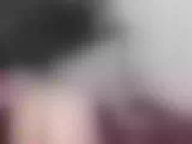 Live sex webcam photo for Holly_rosee #261092371