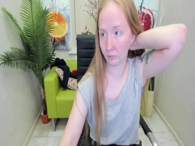 Live sex webcam photo for StunningKelly #258046543