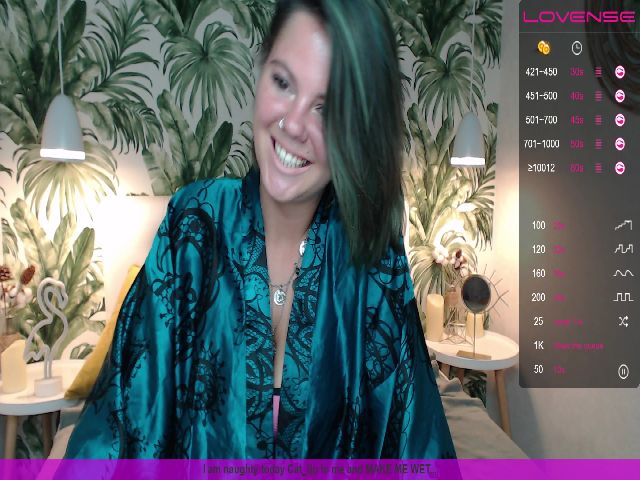 Live sex webcam photo for AliCooper_ #253746864