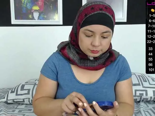 Live sex webcam photo for Sekseesamay #241388951