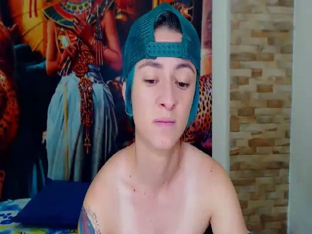 Live sex webcam photo for poison_blue #265635851