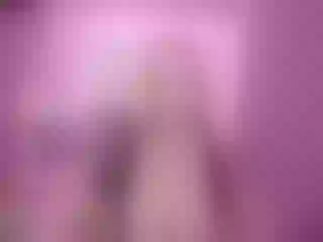 Live sex webcam photo for PtiMermaid #261878946