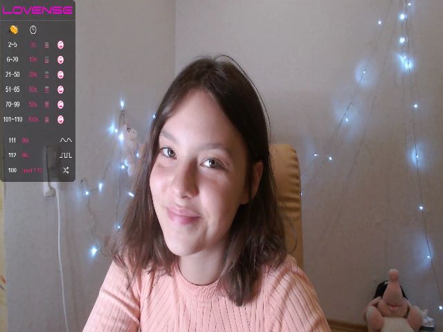 Live sex webcam photo for KusyaSexy #254256641