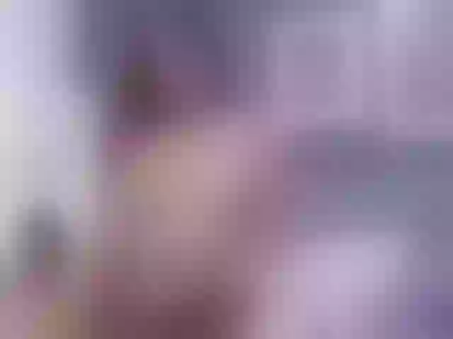 Live sex webcam photo for Lindasantos #241161751