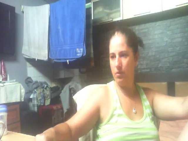 Live sex webcam photo for MGabrielle #263575653