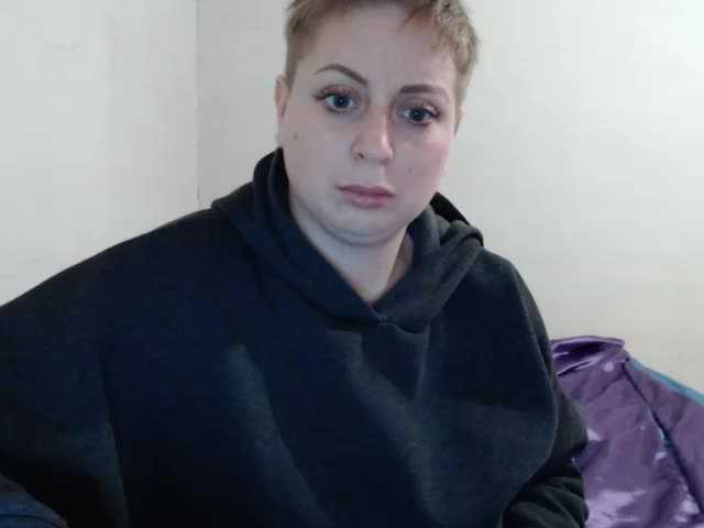 Live sex webcam photo for sandriana #240925120