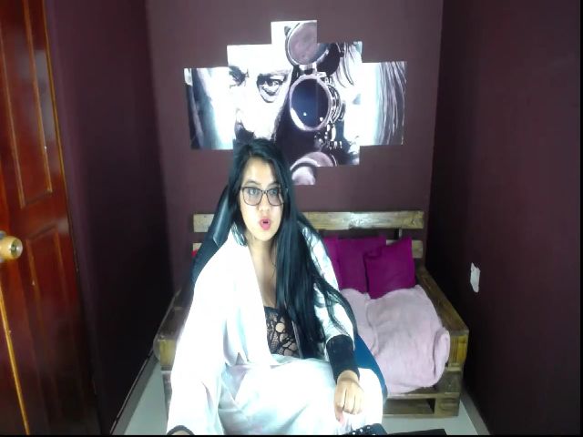 Live sex webcam photo for Hana_cute #262241746